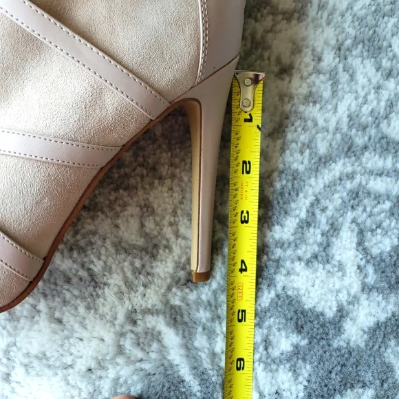 GUESS bootie (boots). NEW! - Picture 14 of 16